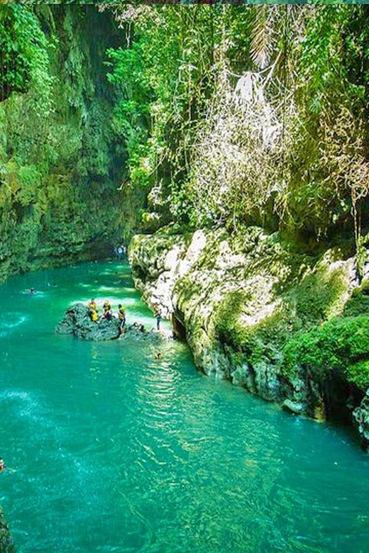 From Jakarta : 7D6N Explore Java , Volcano, Green Canyon.