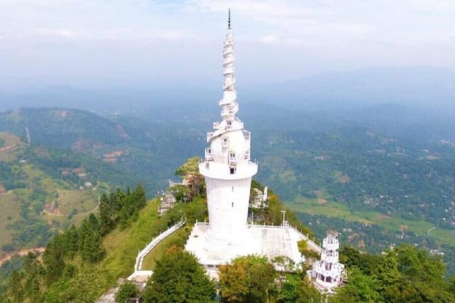 From Negombo: Ambuluwawa Tower & Tea Factory,Kandy Day Trip