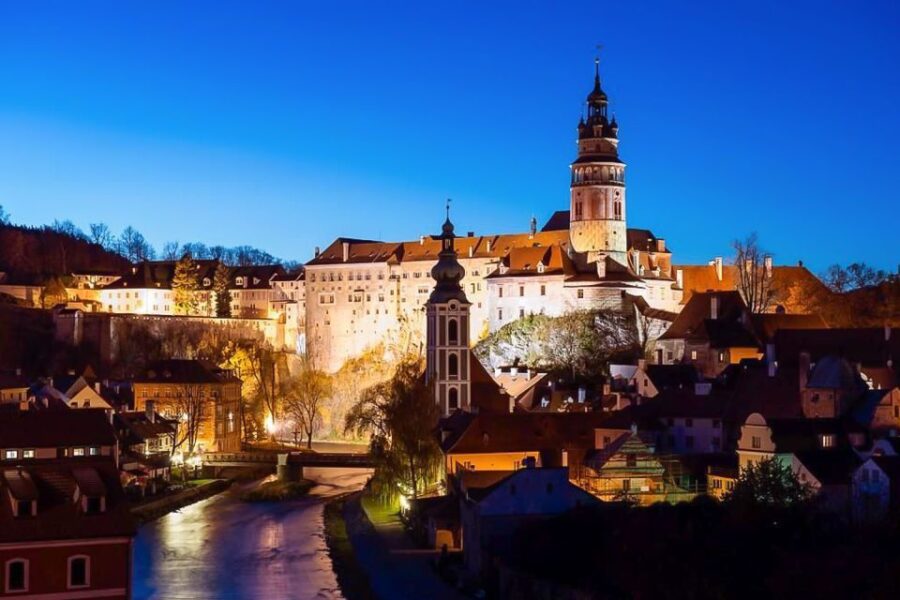 From Prague: All Inclusive Trip to Český Krumlov