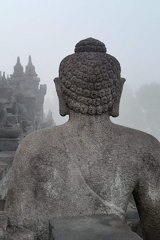 From Yogyakarta: Sunrise From the Hill & Borobudur Temple