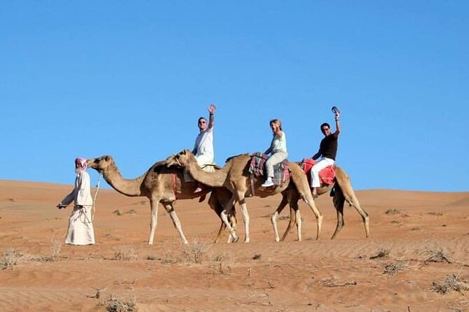 Full-Day Desert Safari Jeep Tour in Ash Sharqiyah Governorate
