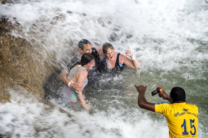 Full Day Dunns River and Nine Miles With Lunch
