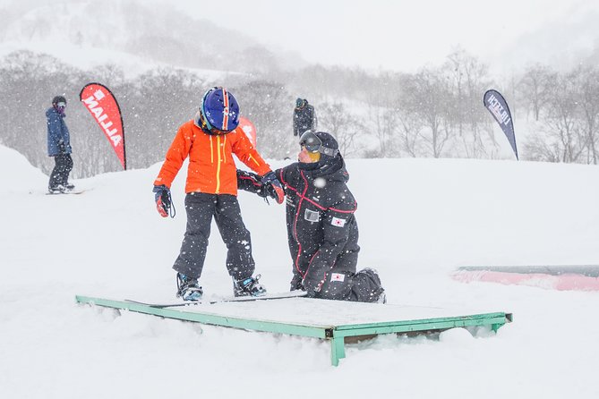 Full Day Snowboard Lesson (6 Hours) - Location and Meeting Details