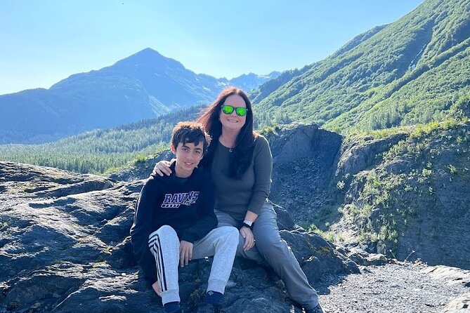 Glacier View & Wildlife Anchorage Adventure Tour