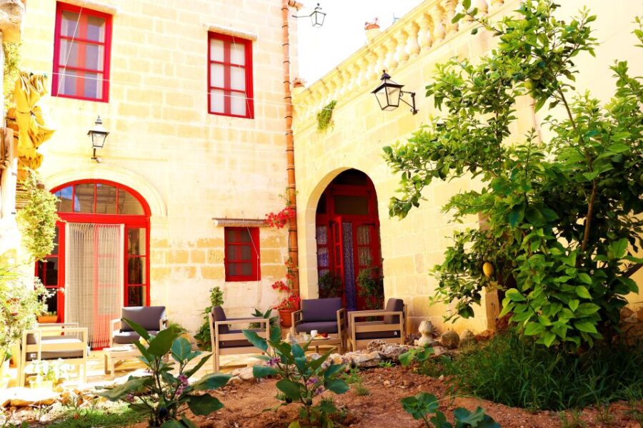 Gozo: Traditional and Local Breakfast in a Historic Building