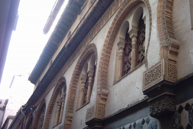 Granada Private Walking Tour With a Professional Guide