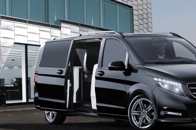 Grand Transportation Between the Airport and Hotels in Punta Cana