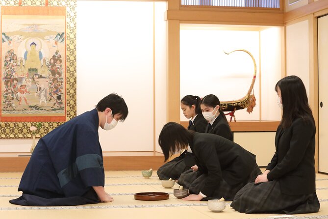 Group Charter Japanese Traditional Tea Ceremony in Minato