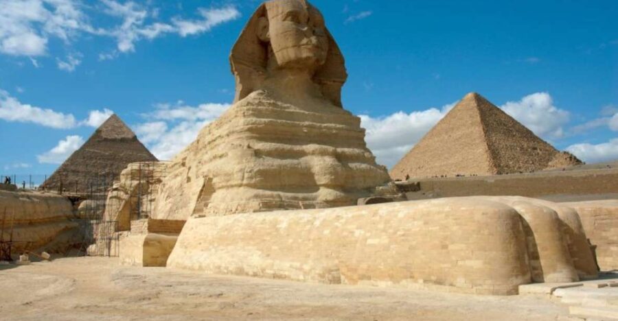 Guided Tour: Giza Pyramids, Sphinx and Great Pyramid Inside