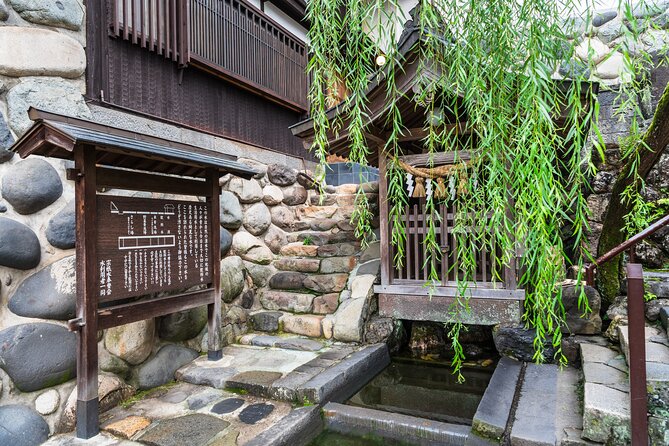 Gujo Hachiman All Must-Sees Half Day Private Tour With Government-Licensed Guide - Overview of the Gujo Hachiman All Must-Sees Half Day Private Tour