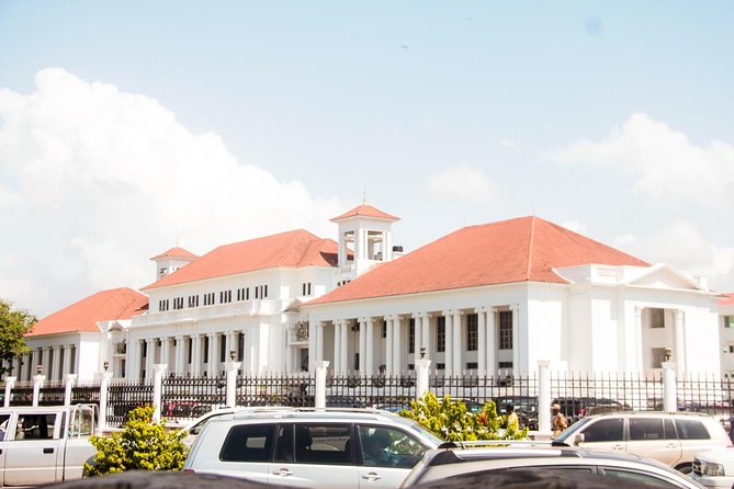 Half Day Accra City Sightseeing Tour With Guide