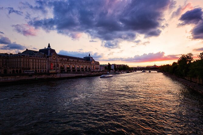 Half Day Night Tour in Paris With Crazy Horse Visit