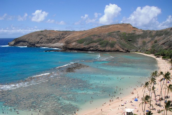 Hanauma Bay Guided Snorkel Tour (With Guaranteed Entrance Time)