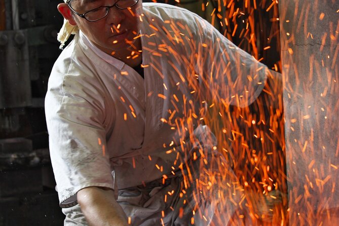 Himeji Castle Tour and Sword Smithing Observation - Lunch Options