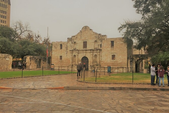 Historic Downtown & Riverwalk Walking Tour