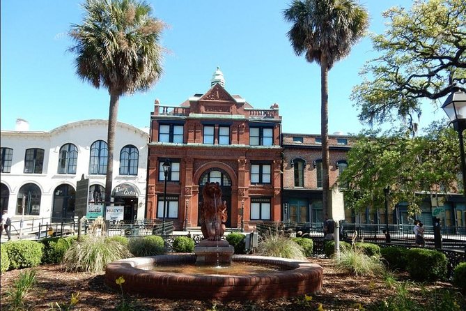 Historic Homes of Savannah Guided Walking Tour