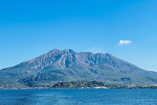 Historical Hill Climb E-bike Tour to Sakurajimas Peak