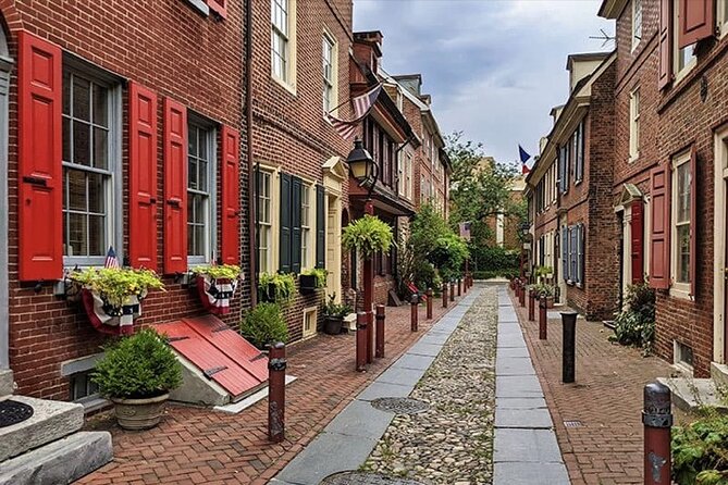 Historical Walking Tour in Philadelphia