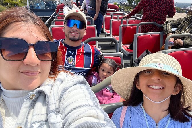 Hop-On Hop-Off Deluxe Bus Tour Review