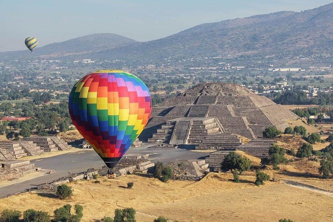 Hot Air Balloon Tour in Teotihuacan From Mexico City