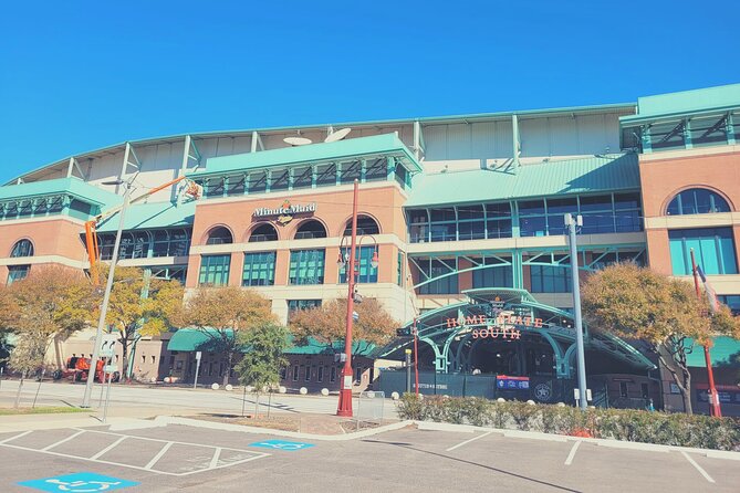 Houston Astros Baseball Game Ticket at Minute Maid Park - Overview of the Houston Astros Game
