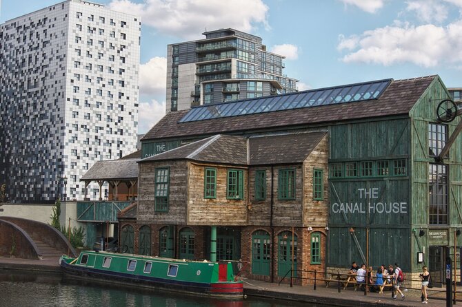 Iconic Birmingham: A Journey Through Heart & Heritage - Victoria Square: Heart of the City