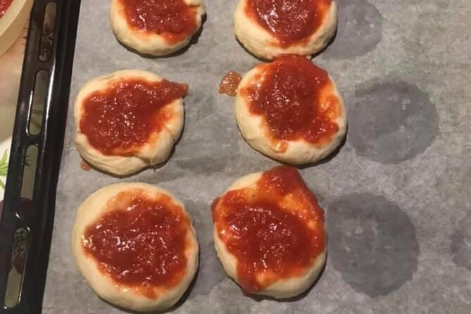 Italian Bread and Pizza Making Experience in Palermo