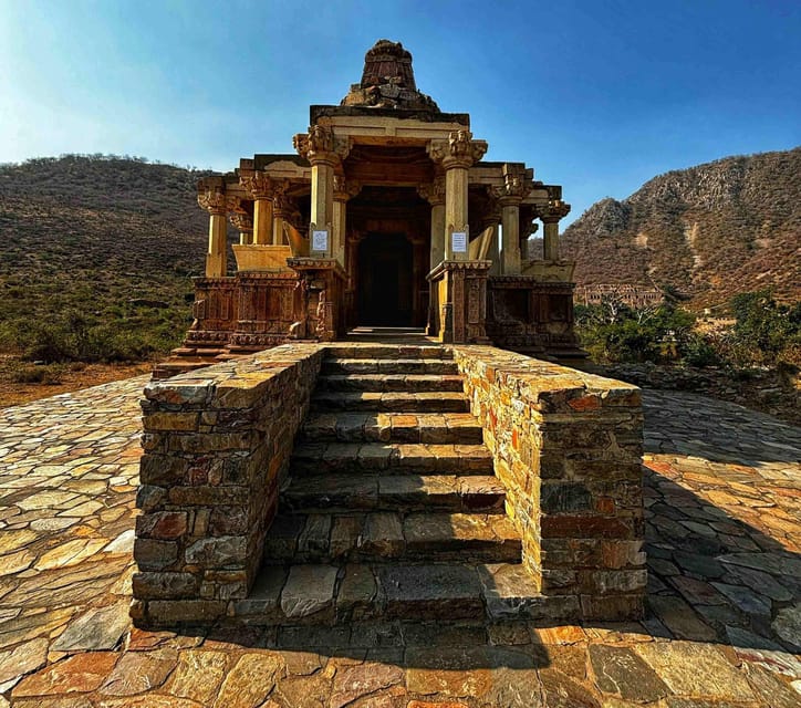 Jaipur: Haunted Bhangarh Fort Full Day Trip