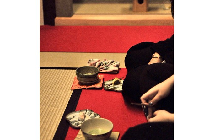 Japans Customs of Ikebana Art, Tea Ceremony & Kimono Welcome