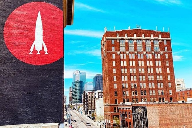 Kansas City Crossroads Art District and Westside Urban Hike