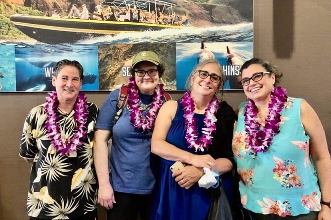 Kauai Airport Lei Greeting