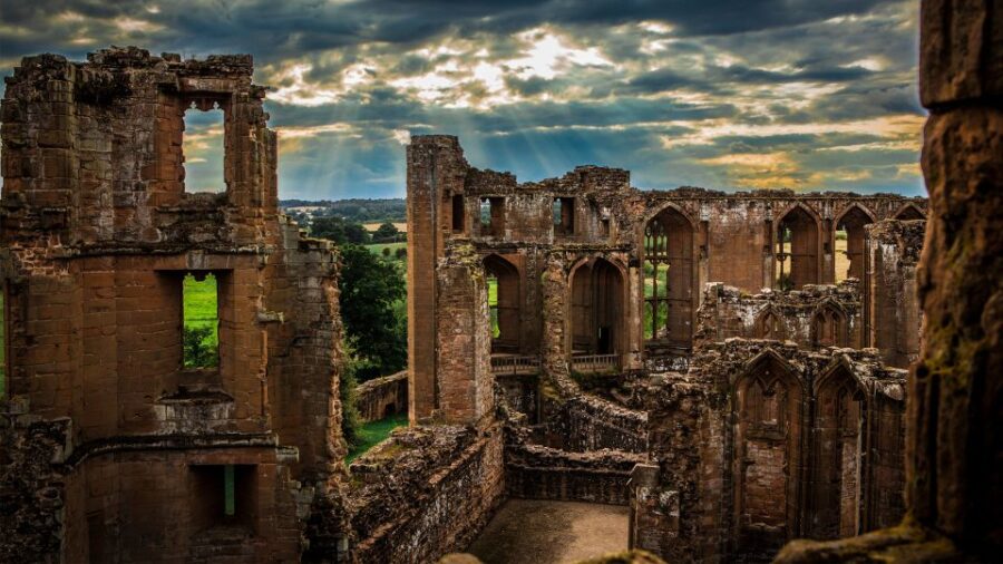 Kenilworth Castle and Elizabethan Garden Entry Ticket