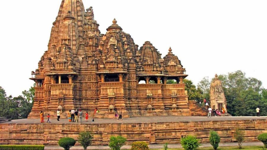 Khajuraho: Full Day Private Tour of Kamasutra Temples - Tour Overview