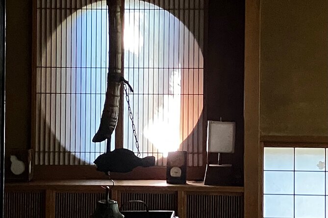 Kimono Dressing & Tea Ceremony Experience at a Beautiful Castle
