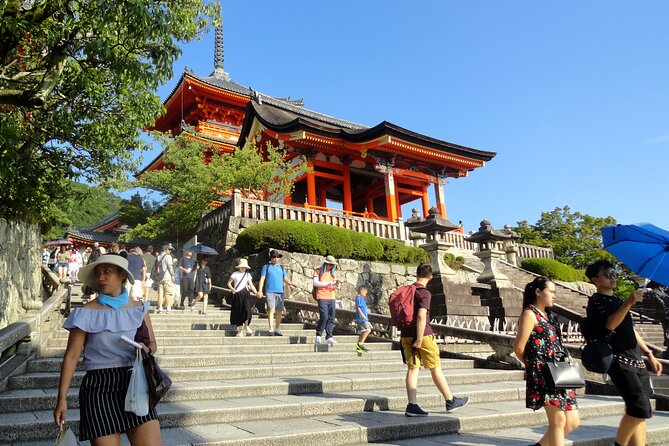 Kiyomizudera, Higashiyama and Yasaka Shrine Guided Walking Tour