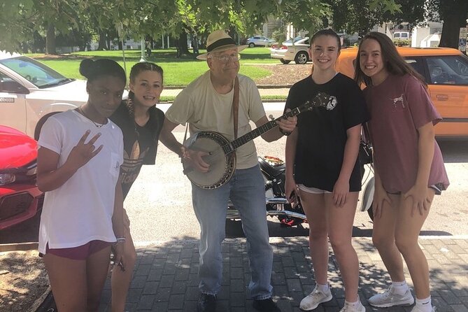 Lakewood City Scavenger Hunt Excursion by Zombie Scavengers