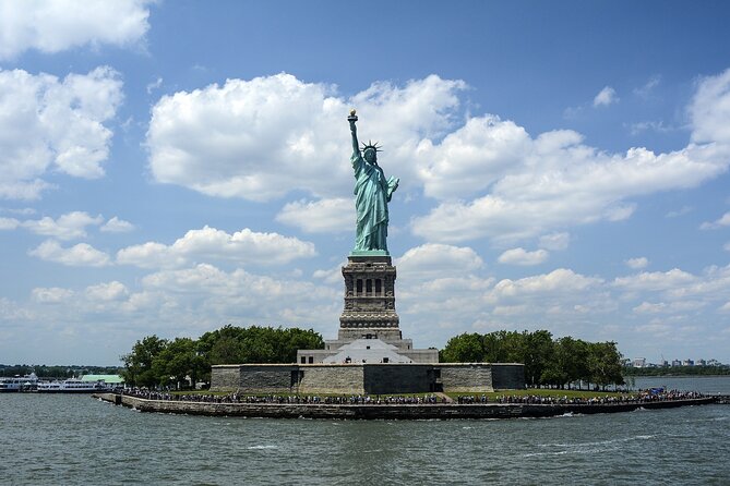 Landmark 60-Minute NYC Cruise Review