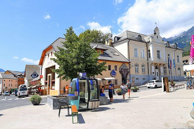 Ljubljana-Zagreb. Private Transfer.Price per Car