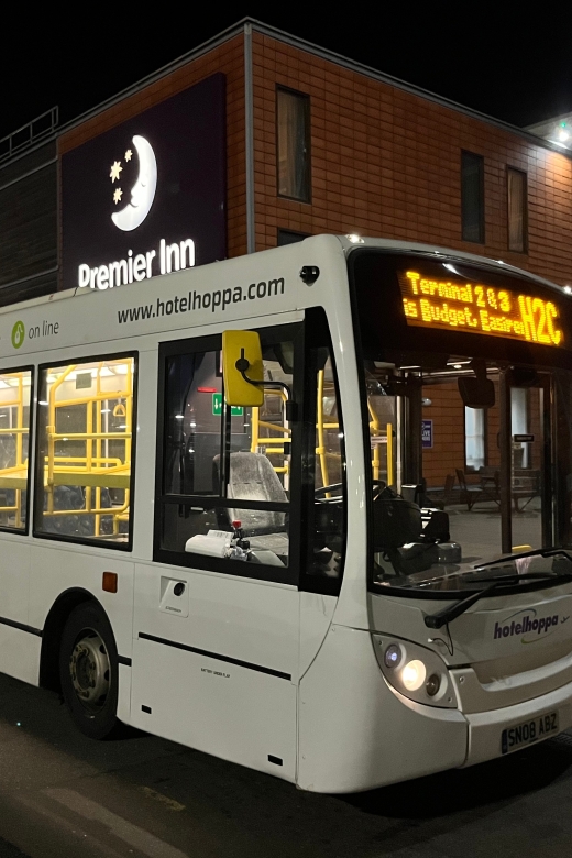 London: Bus Transfer Between Heathrow Airport & Premier Inn