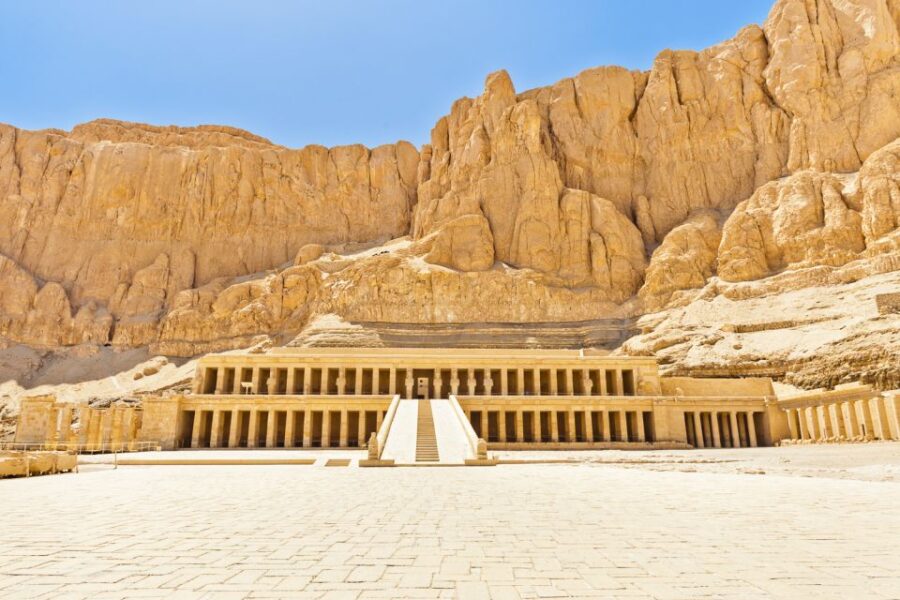 Luxor: 2-Day West and East Bank With Lunch and Felucca Ride