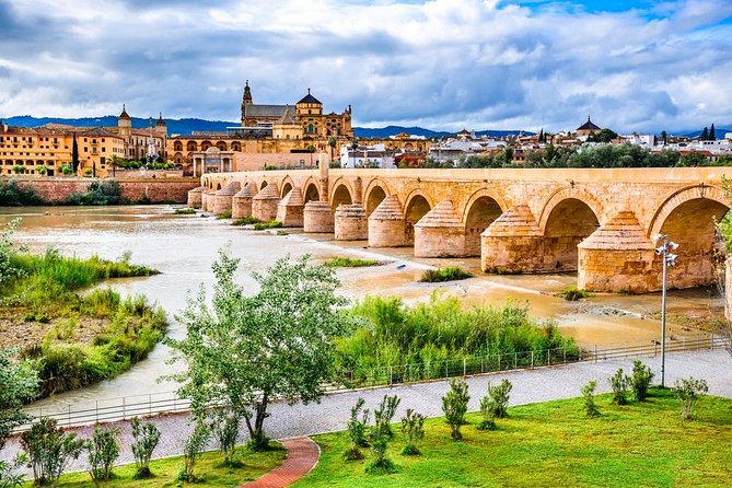 Luxury Cordoba Guided Tour From Granada Finishing in Seville With Mercedes S-350