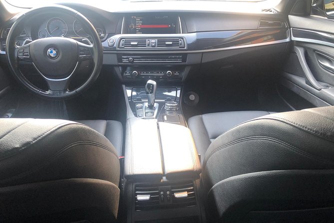 Luxury Vehicle From Charleroi Airport to the City of Antwerp