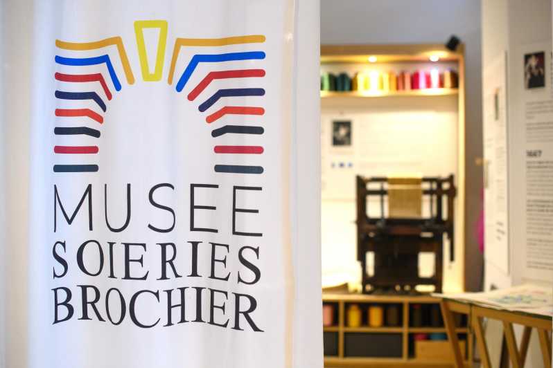 Lyon: Admission Ticket to Brochier Soieries Silk Museum