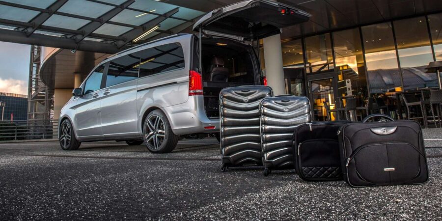 Marrakech: Private Transfer to Casablanca