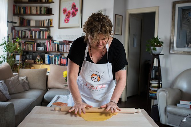 Master of Pasta: Cooking Class & Recipe Book by Cesarine and Slow Flood