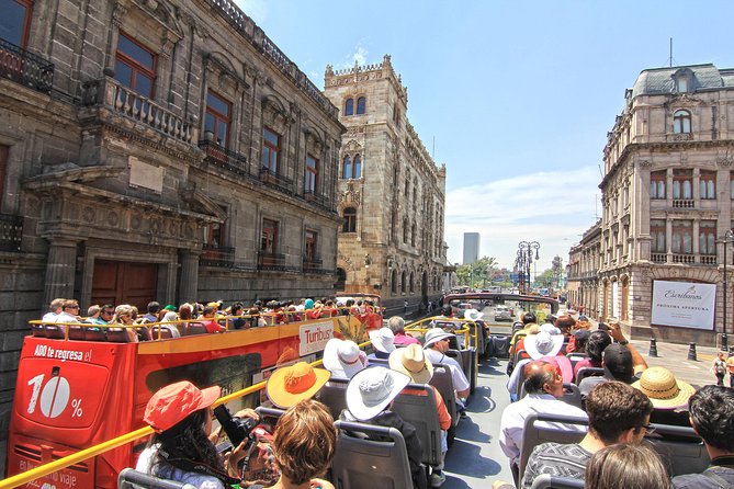 Mexico City: Hop-on Hop-off Sightseeing Bus City Tour