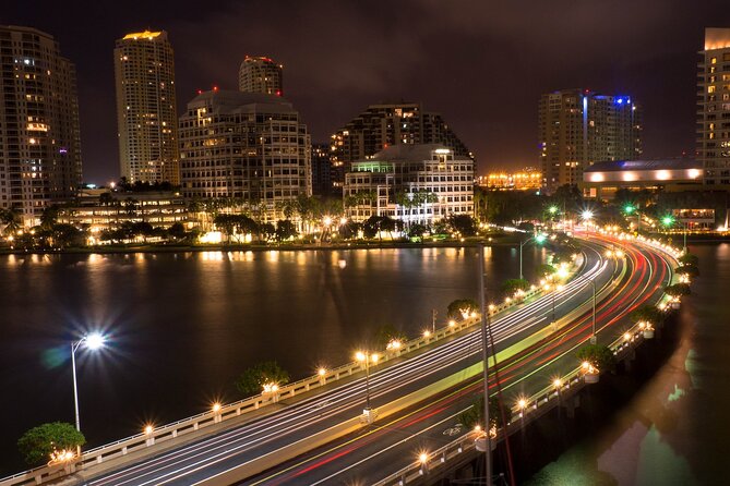 Miami 90 Minute Millionaire Homes Night Tour on Pontoon Cruise