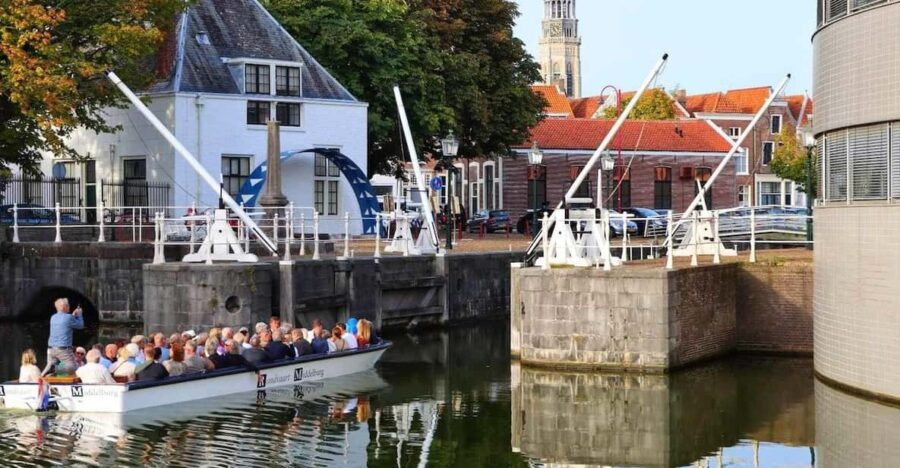 Middelburg: City Canal Cruise