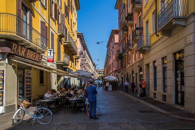 Milan Urban Wonders Small Group Tour