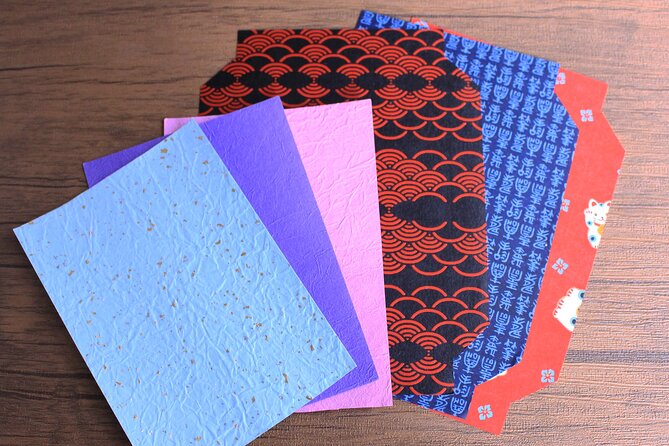 Mini Origami Lamp and Mizuhiki Knot Belt Workshop in Ueno - Overview of the Workshop